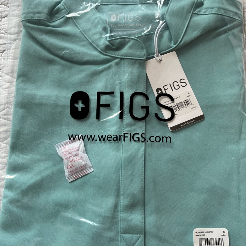 FIGS scrubs
